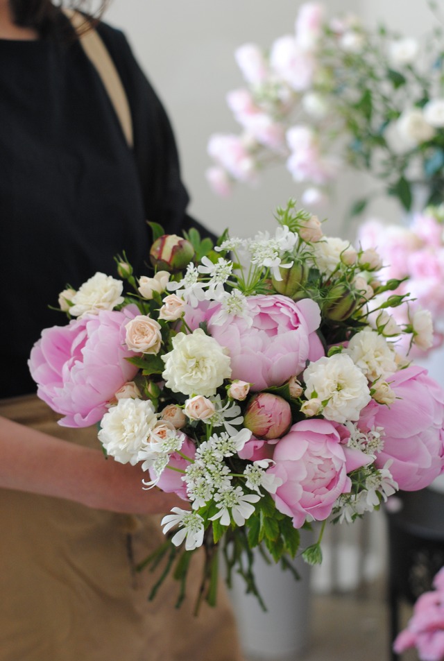 ◯来店用◯＊母の日限定＊ピオニー（芍薬）のアレンジM sizeピンク系