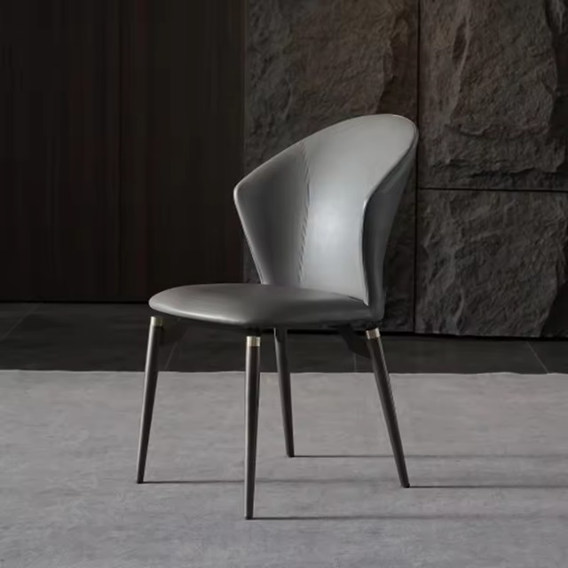 ラグジュアリー  ダイニングチェア