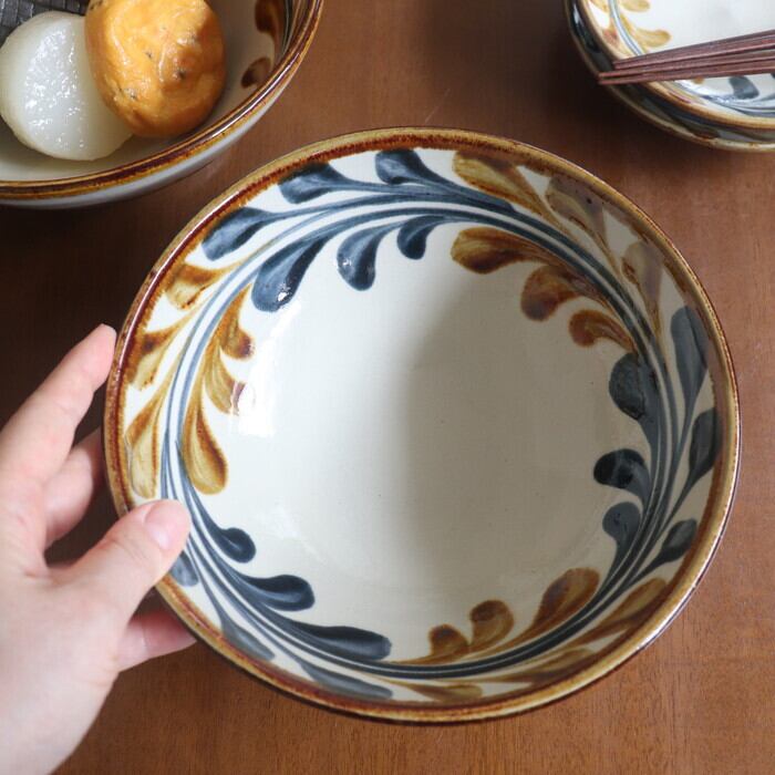 やちむん 陶眞窯 7寸鉢 デイゴ唐草 Yachimun Bowl 21cm #455 | 和食器