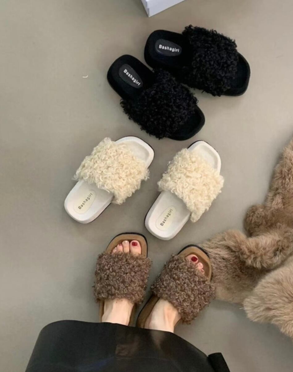 3color / プードルファーフラットヒールサンダル