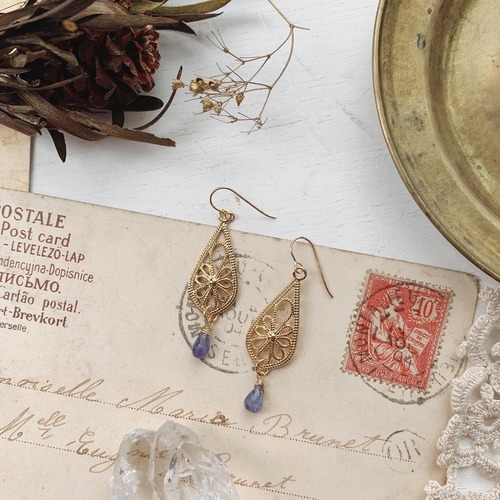 Tazanite drop watermark 14kgf earrings