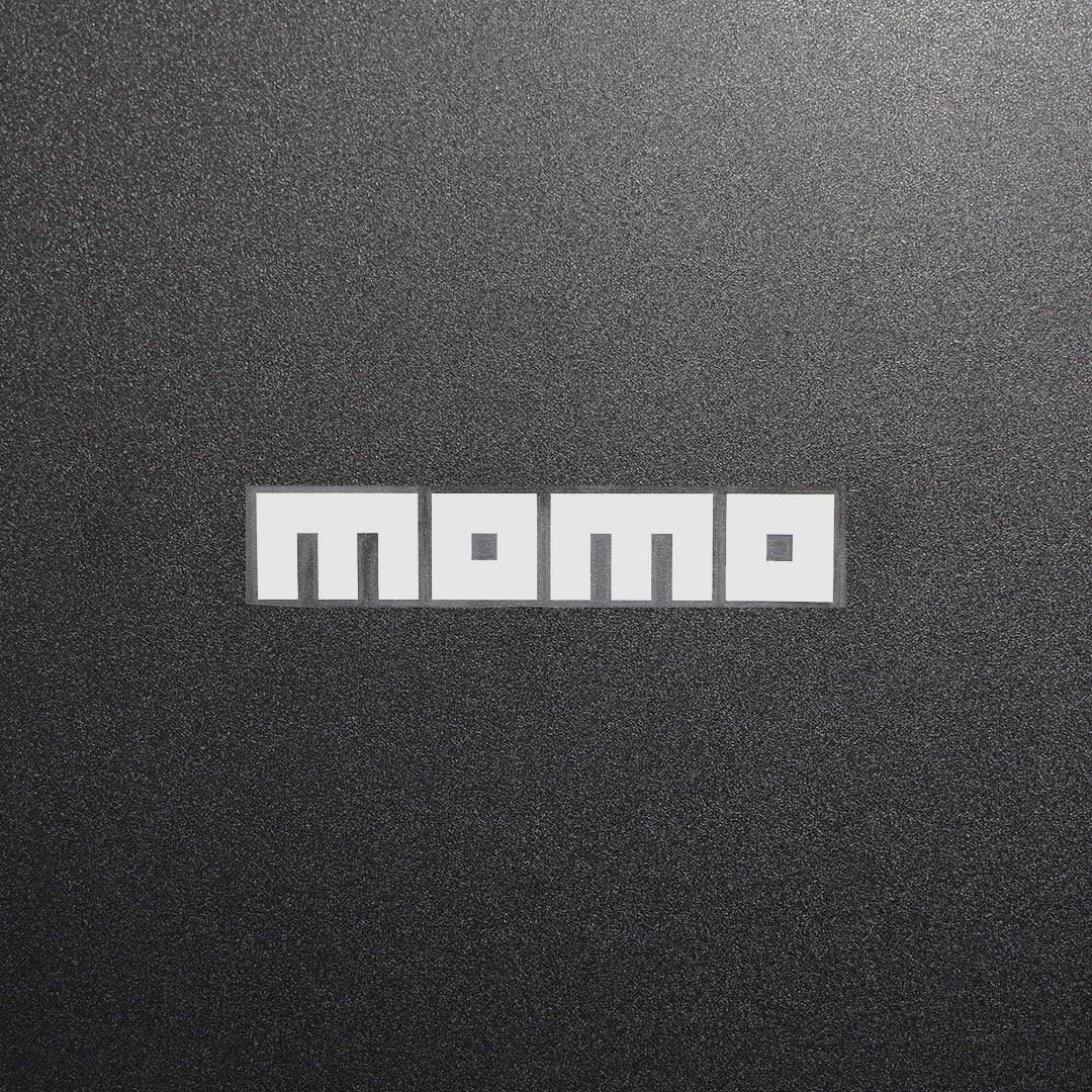 MOMO モモ カッティングステッカー ブラック 1枚 縦37mm×横200mm