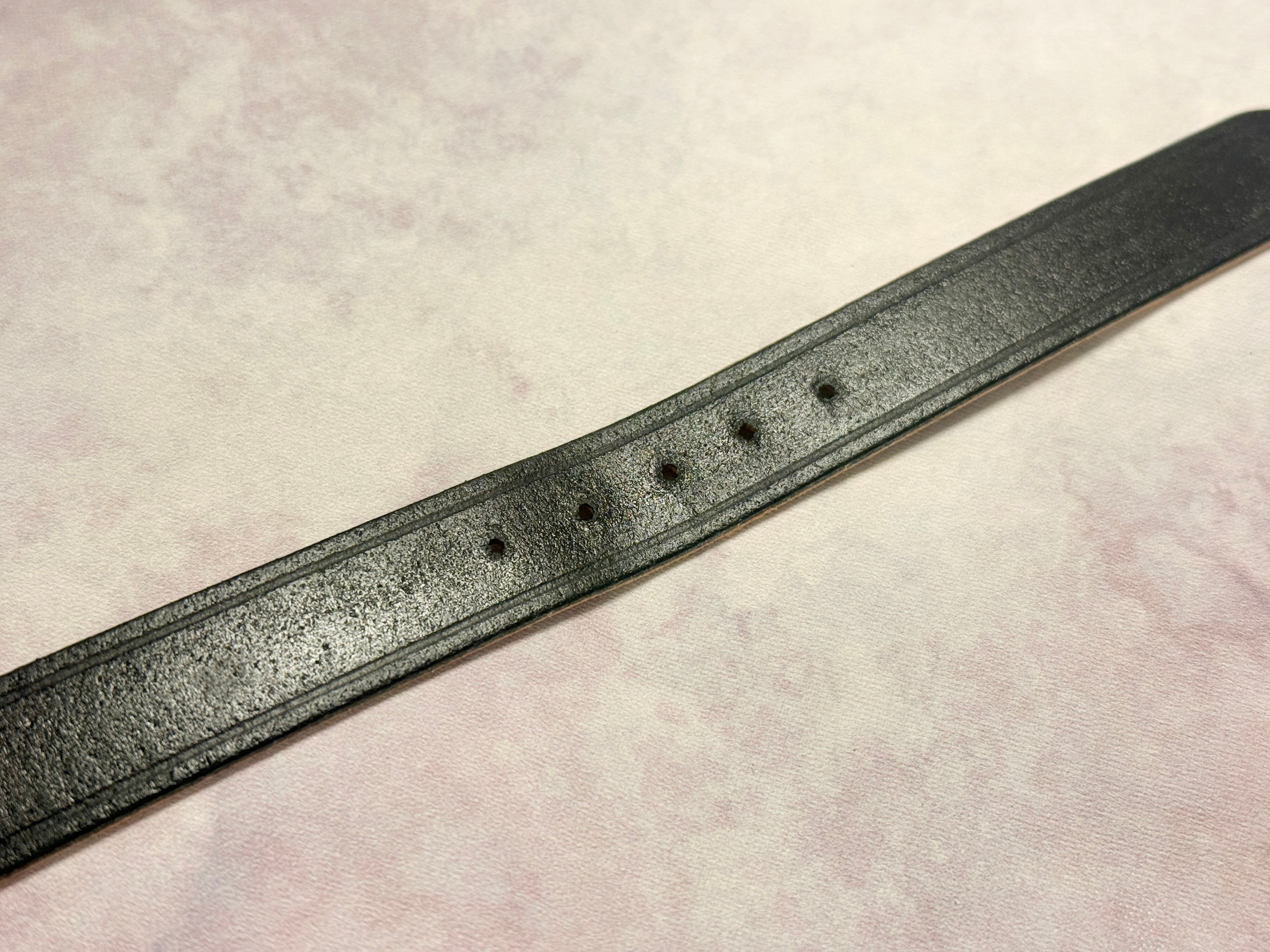 WWIIドイツ軍 飯盒用ストラップ（61cm・5穴・1ループ