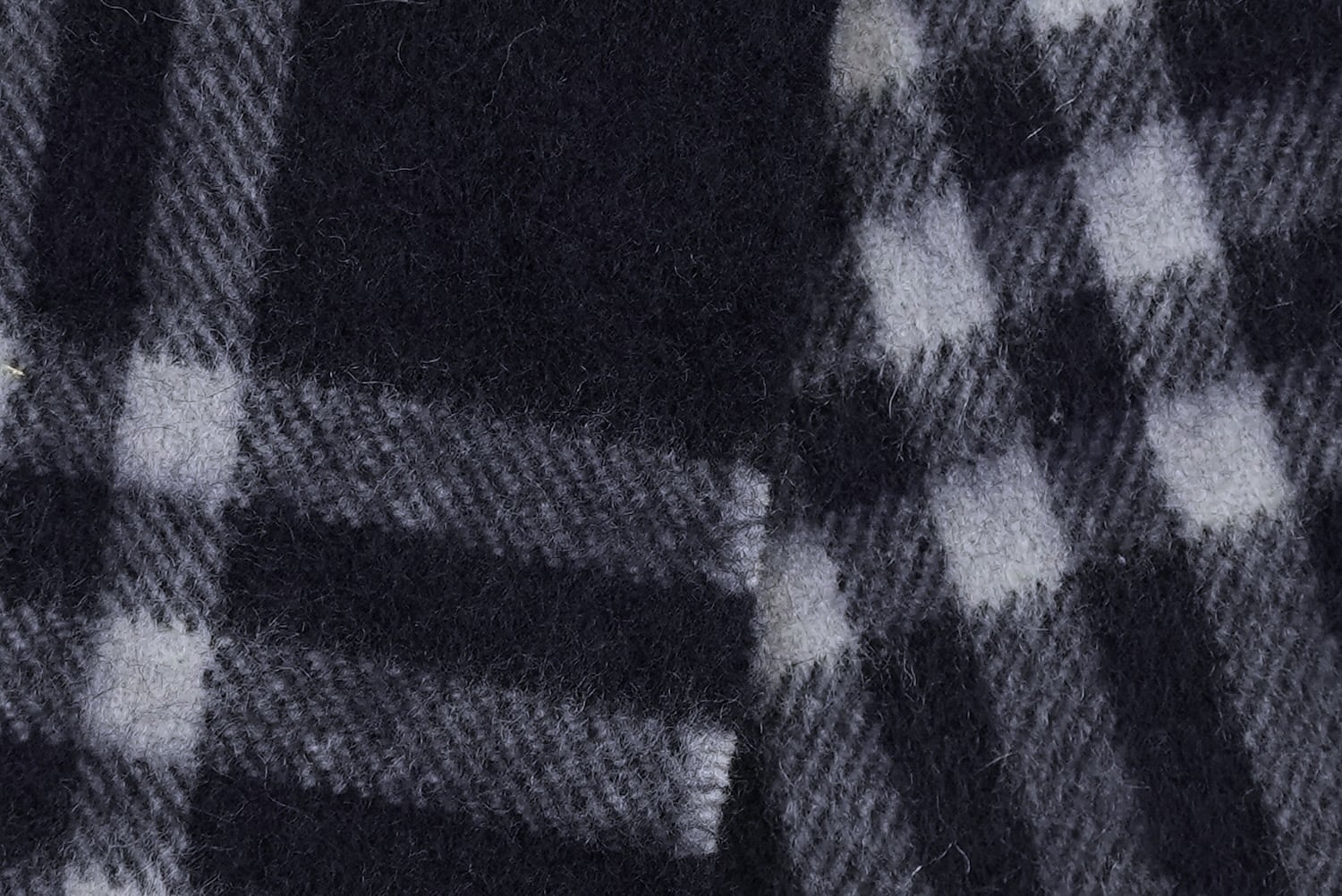 3871B Burberrys PURE CASHMERE バーバリー マフラー カシミヤ 3871B Burberrys PURE CASHMERE バーバリー マフラー カシミヤ