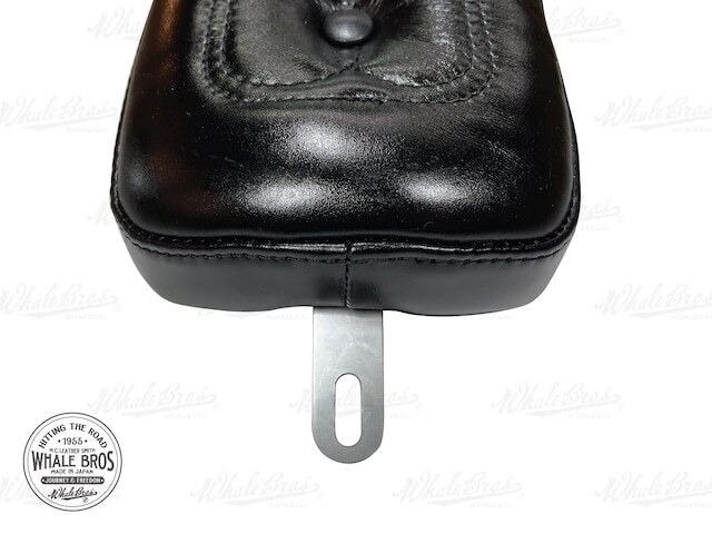 クラックレザー : ４速フレーム専用スタンダード・コブラシート［ボックス&ボタン］Leahter/本革　(C4sSC04)