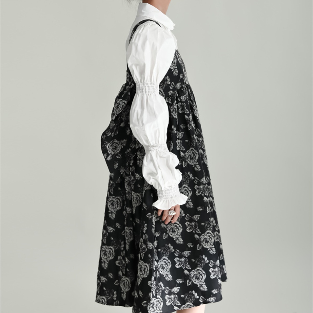 Mid-length A-line skirt(ME069)