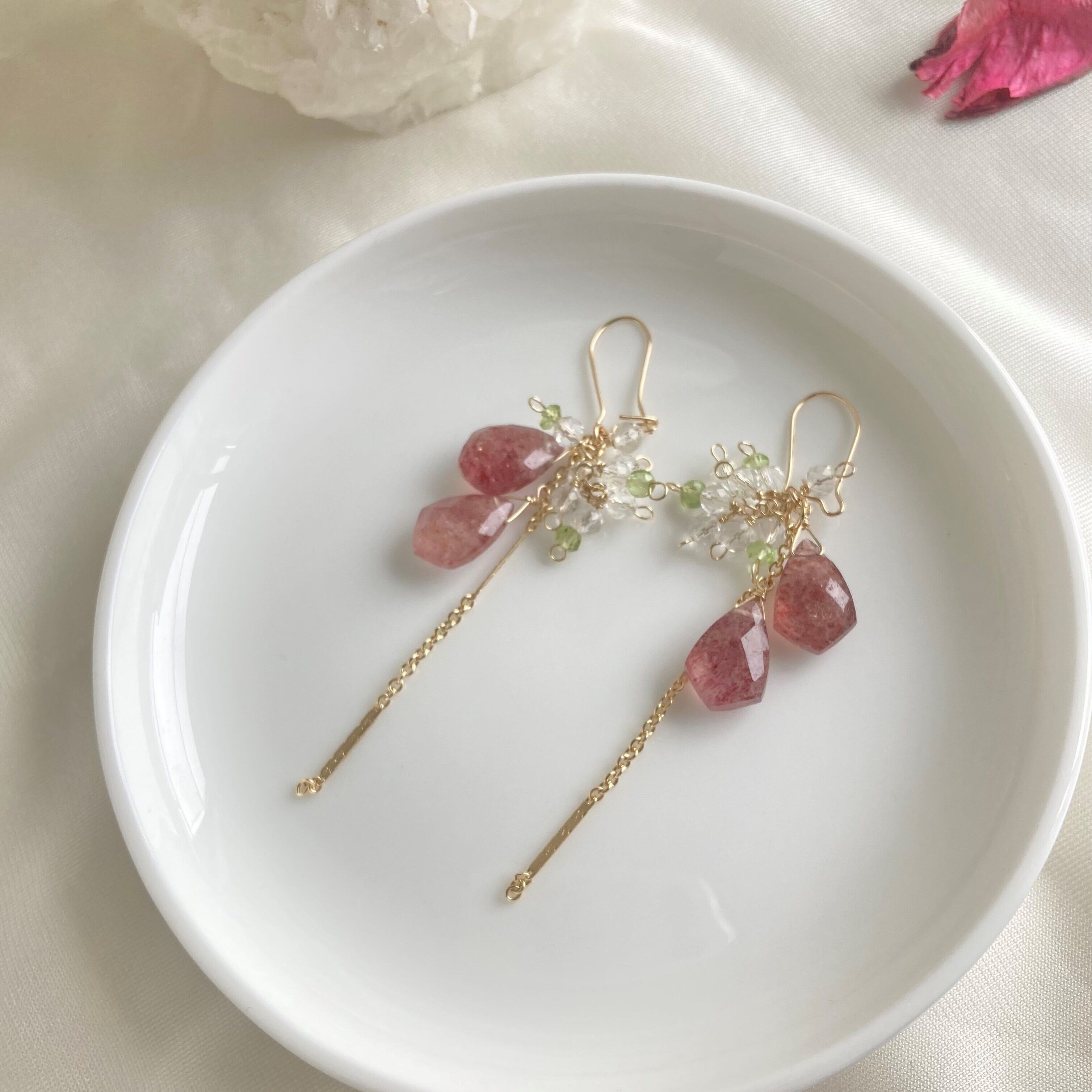 ピンクエピドート 爽やか可憐 14kgf チェーンピアス