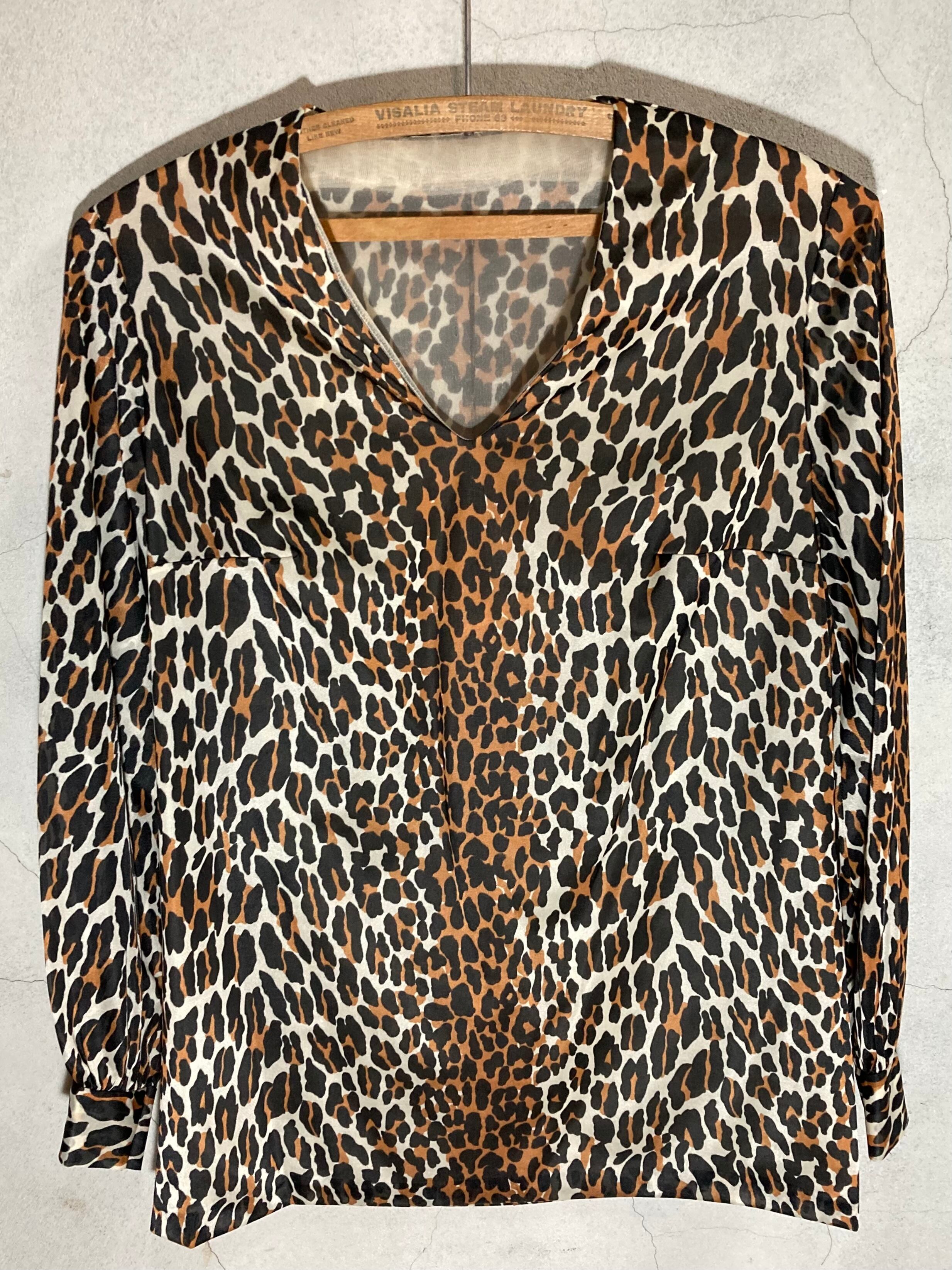 50s VINTAGE LEOPARD BLOUSE (beady clothing)