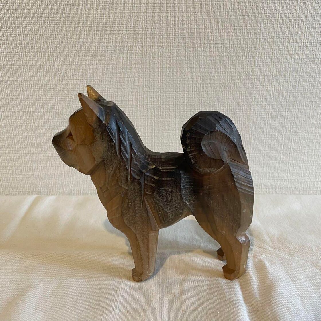 バリ雑貨、アンティーク風 犬の木彫り、木製犬の置物、ハンドメイド 