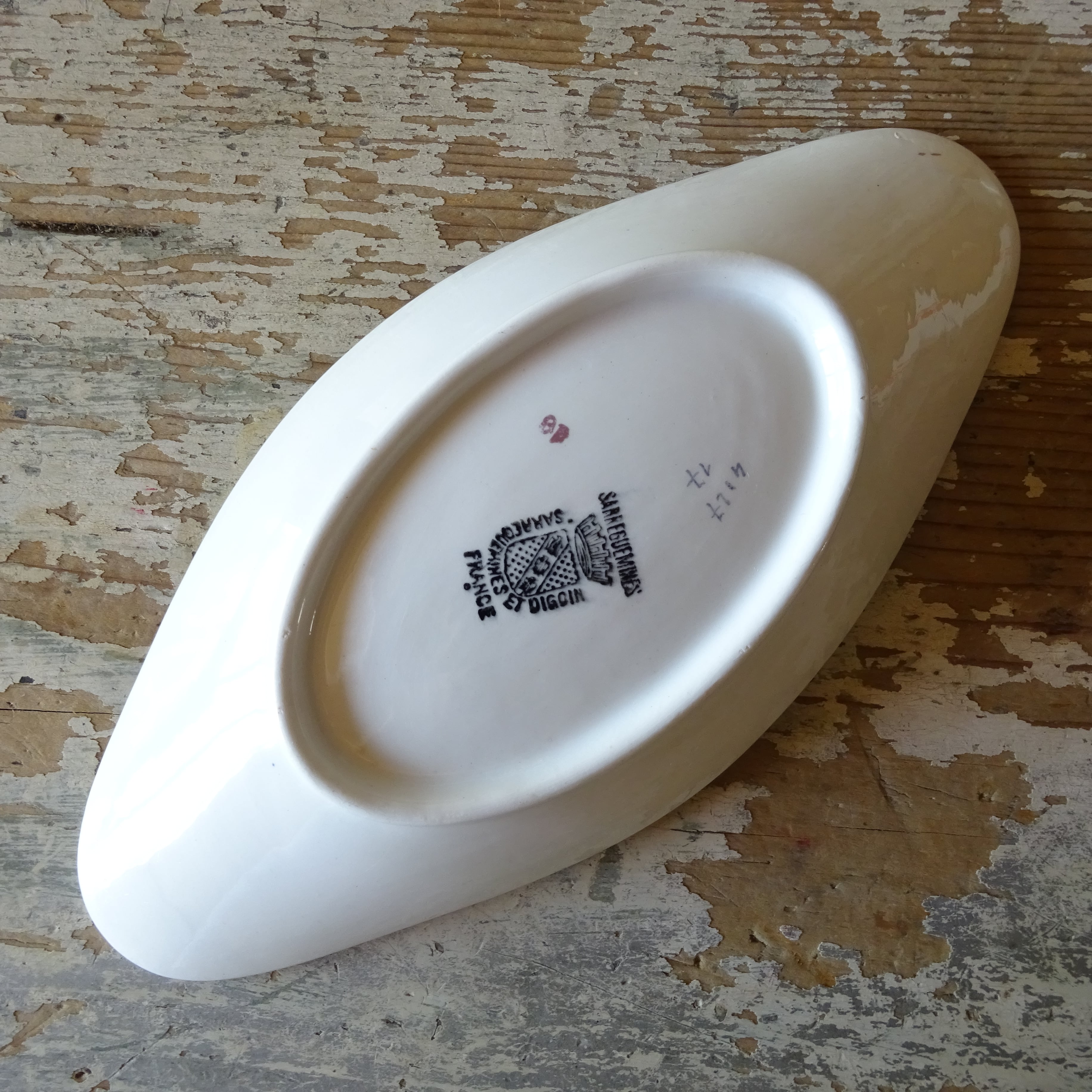 ☆SARREGUEMINES ET DIGOIN décor《Petites Roses》RAVIER (A)