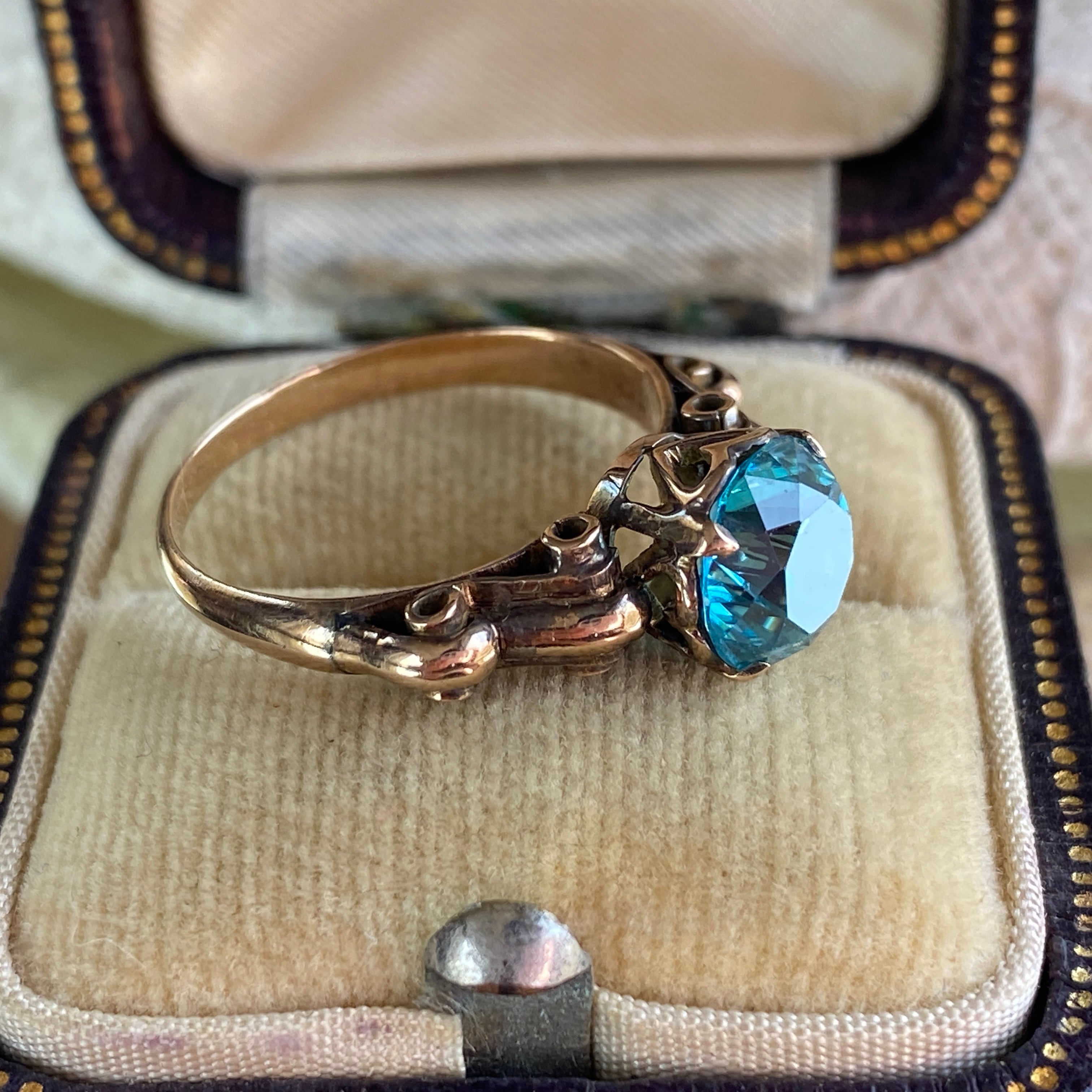 vintage 9ctヴィンテージ天然ジルコンリング13号 vintage 9ctヴィンテージ天然ジルコンリング13号 新 モデル