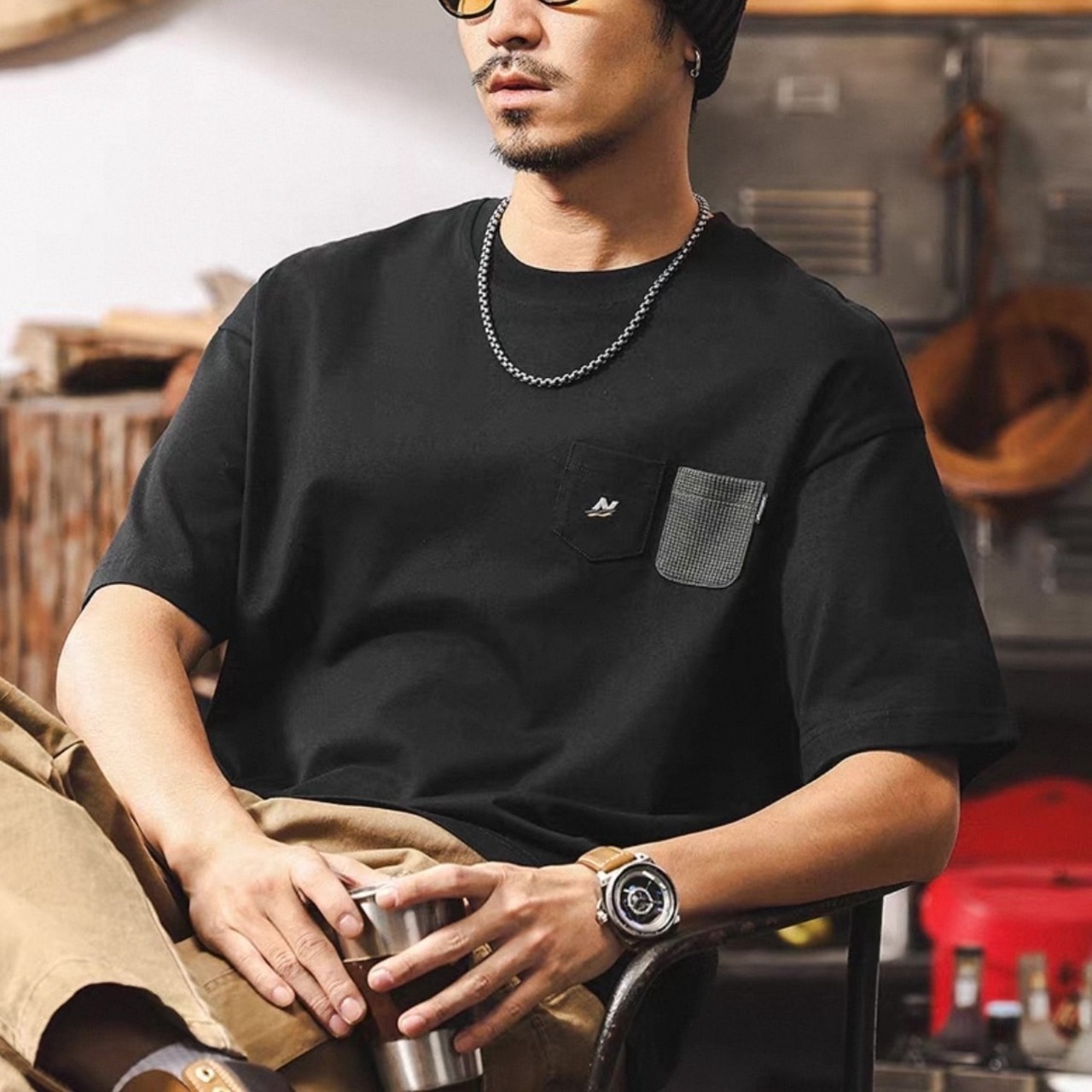 Dual pocket urban t-shirt 1041 - 8