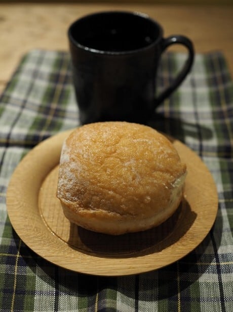 陶器製　菅原道真像 菅原謙さんの7寸皿2枚。 パスタやカレー等にピッタリです。チャンプル