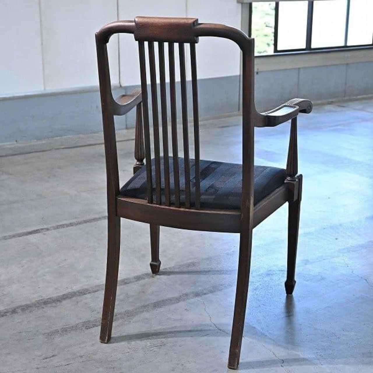 英国アンティーク アームチェア B マホガニー無垢材 ダイニング 書斎 店舗 什器 カフェ クラシカル ヨーロピアン イギリス【中古家具/中古インテリア/USED家具ユーズド家具/リサイクル】