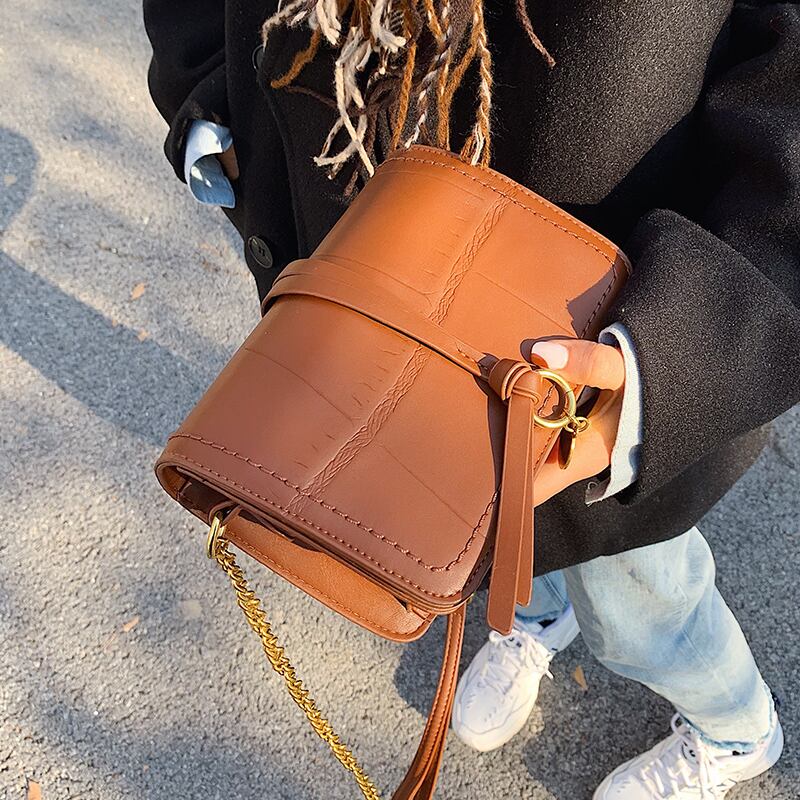 チェーン レッドスタイル クロスボディ スクウェア 手作りハンドバック16340430226