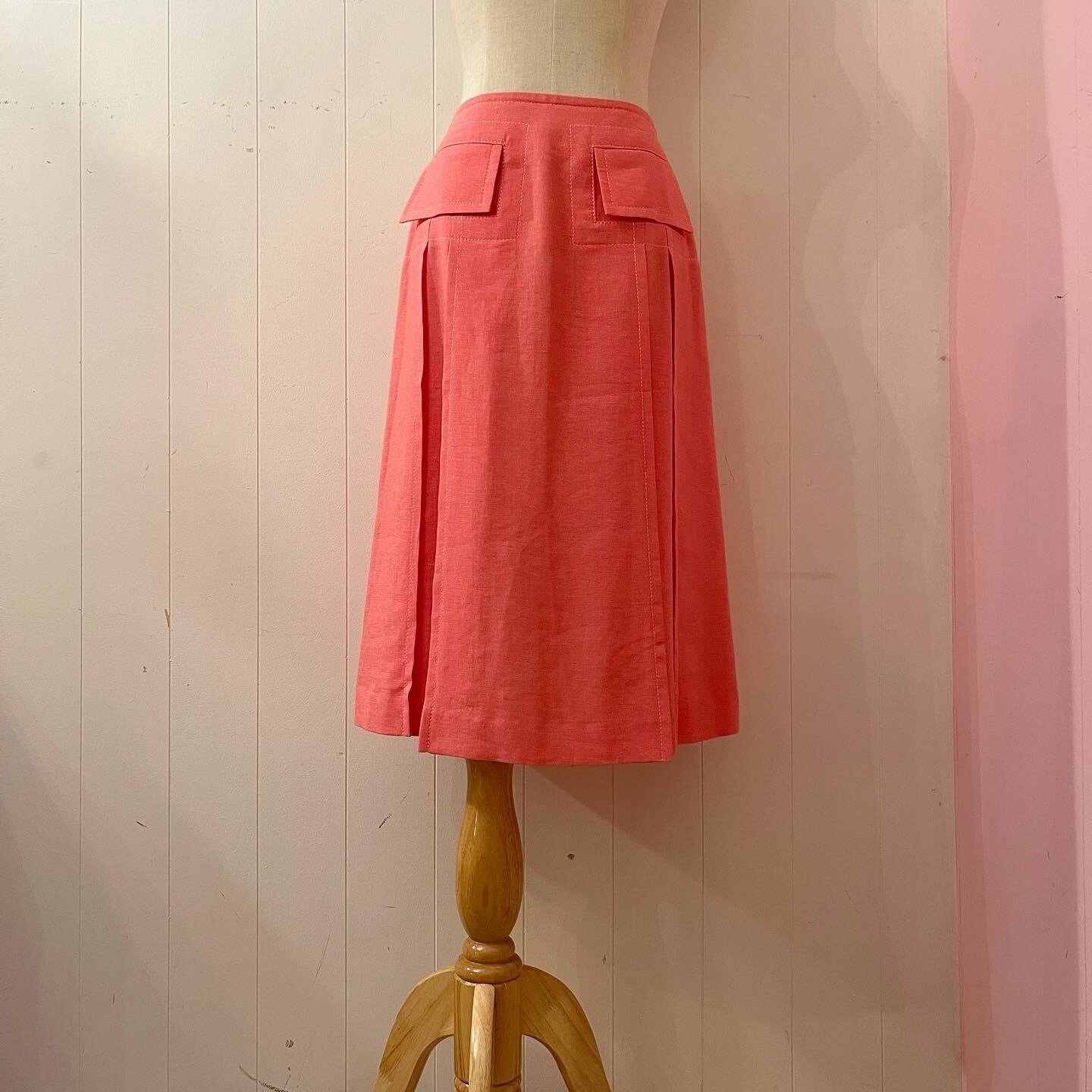 vivid pink white stitch tuck skirt