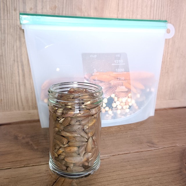 ご自宅用エコ便♪ 太陽のスイーツ『松の実７０ｇ』