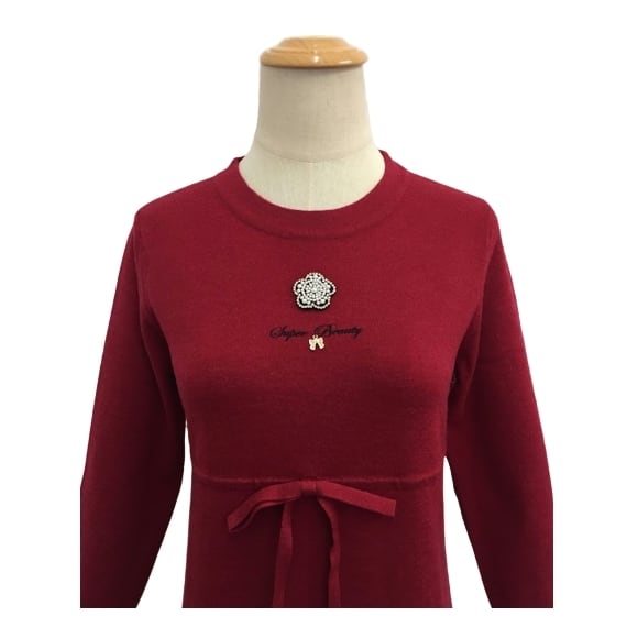 スーパービューティーニットワンピース赤40 新品