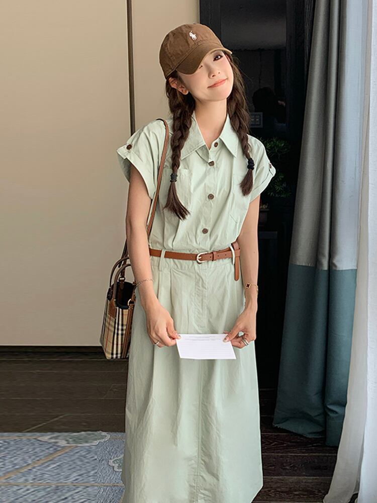 ベルテッドくすみブルーボタンワンピース