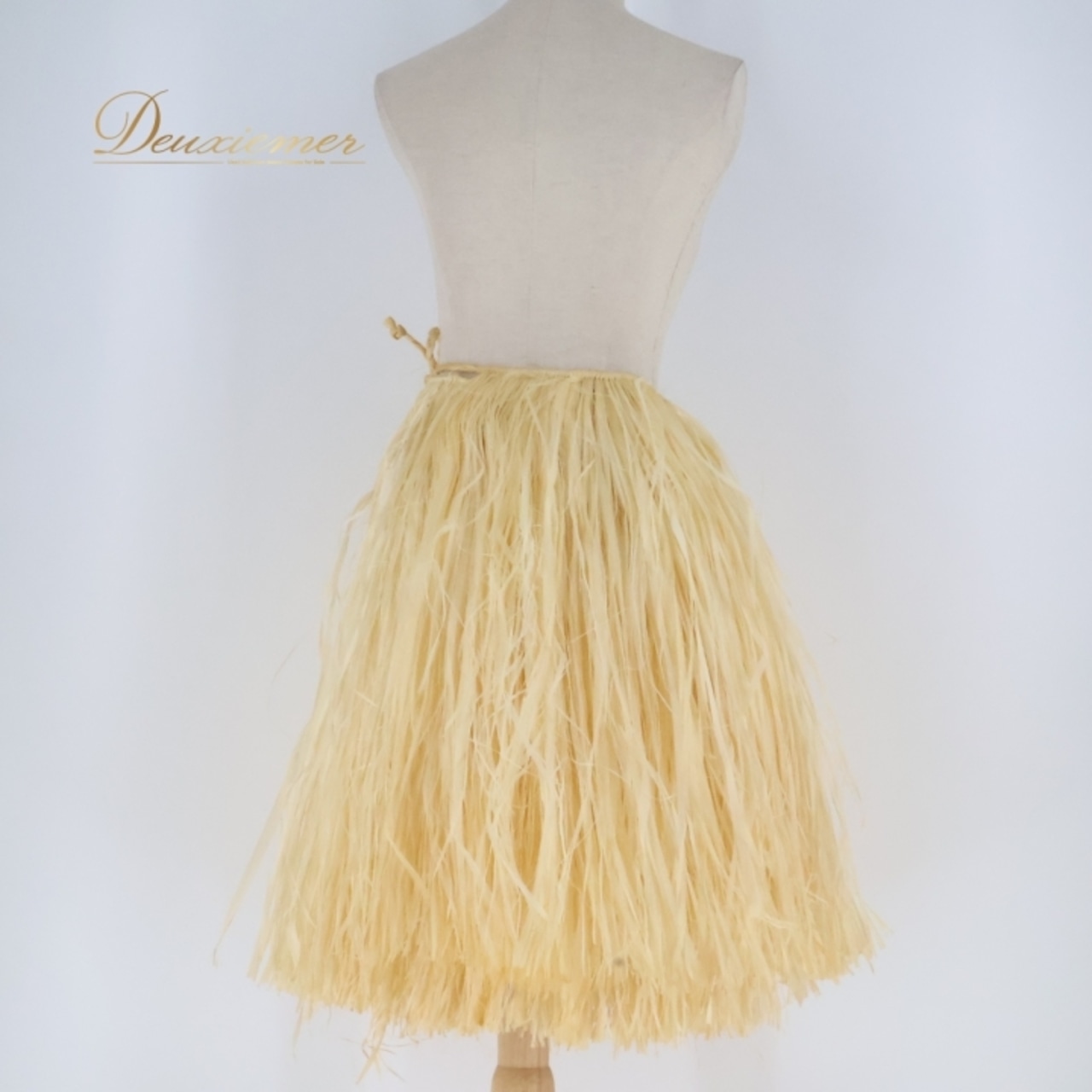 フラダンス 衣装 モレ ベージュ系 腰みの ショート丈 スカート タヒチアン ケース付き セット 茶 肌色 鮮やか ハワイアン アロハ 紐 ナチュラル フラ ダンス レッスン 練習 タヒチアンダンス スカート カジュアル 発表会 ダンス衣装 楽器演奏 衣装セット 動きやすい おしゃれ ふんわり 軽量