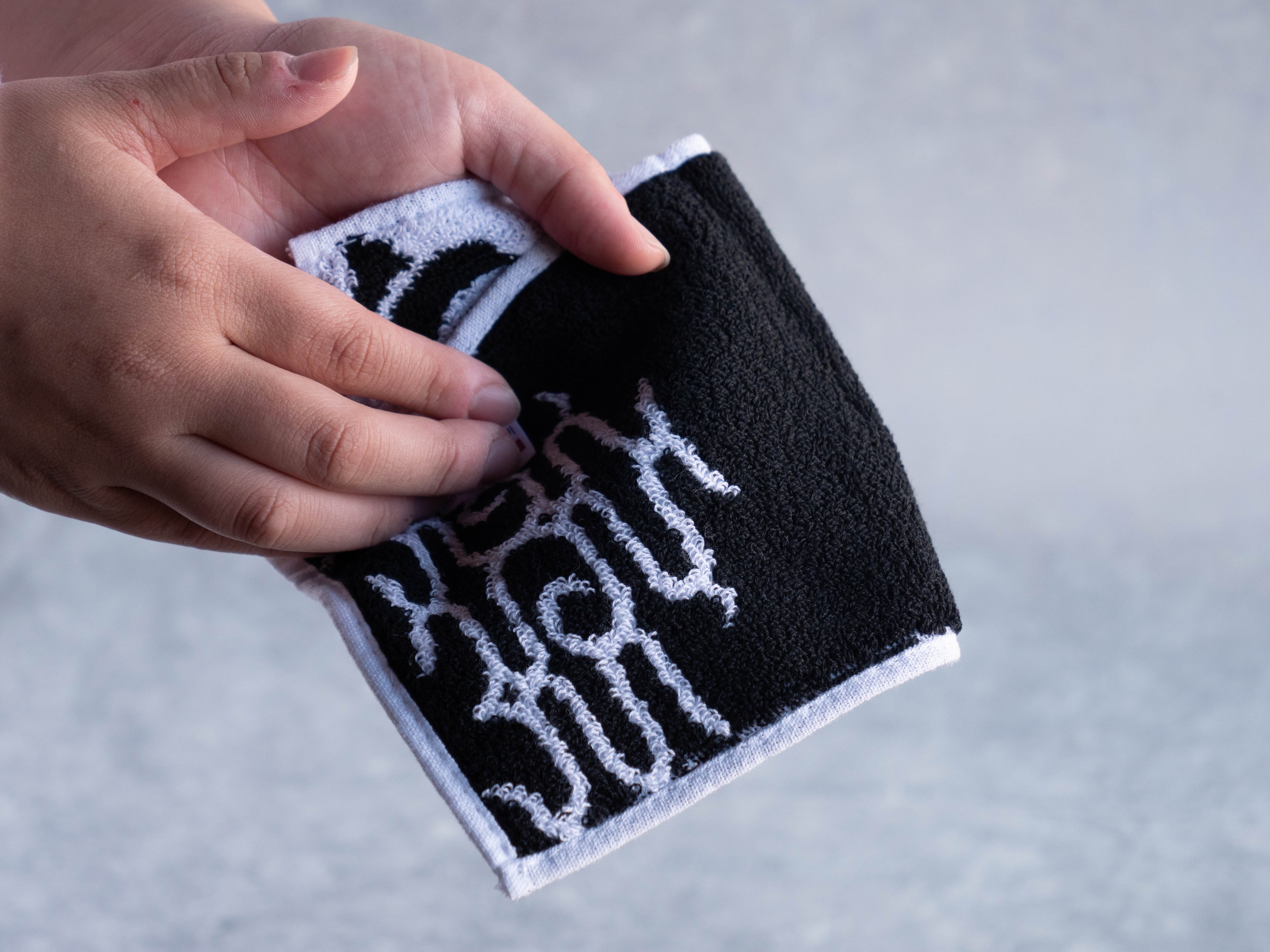 激レアSCANDAL サイン入り　ハンカチ 日本製 RUNE 内藤ルネ プレゼントと少女 ファッション ハンカチ