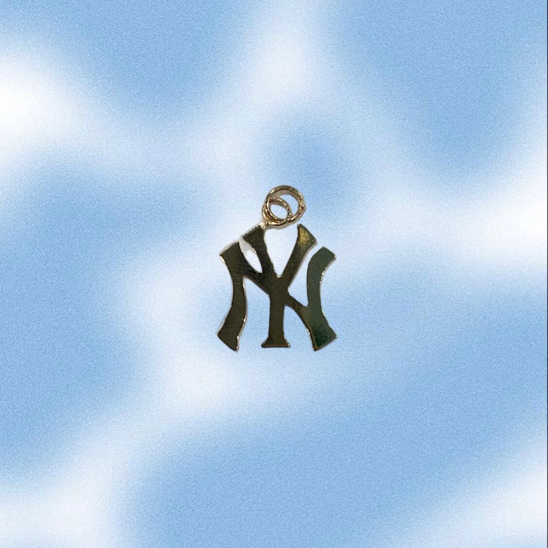 10k Gold pendant top - 