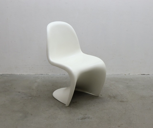 正規品 vitra ヴィトラ 北欧 デンマーク Verner Panton パントンチェア モダン ホワイト 白 2 RHS05033