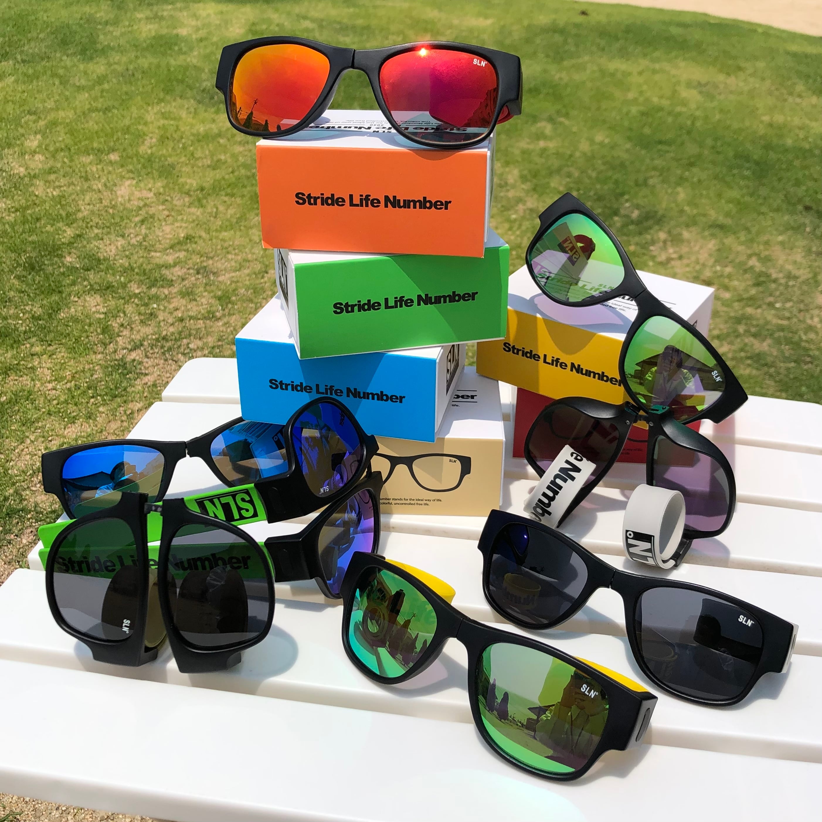 Stride Life Number】Sunglasses | Transit. Stride Life Number】Sunglasses | Transit.