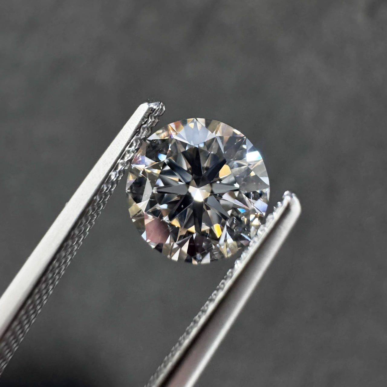 ダイヤモンド ルース 1.027ct【D-VVS1-3EXH&C】 GIA鑑定書付き ダイヤモンド ルース 1.027ct【D-VVS1-3EXH&C】 GIA鑑定書付き