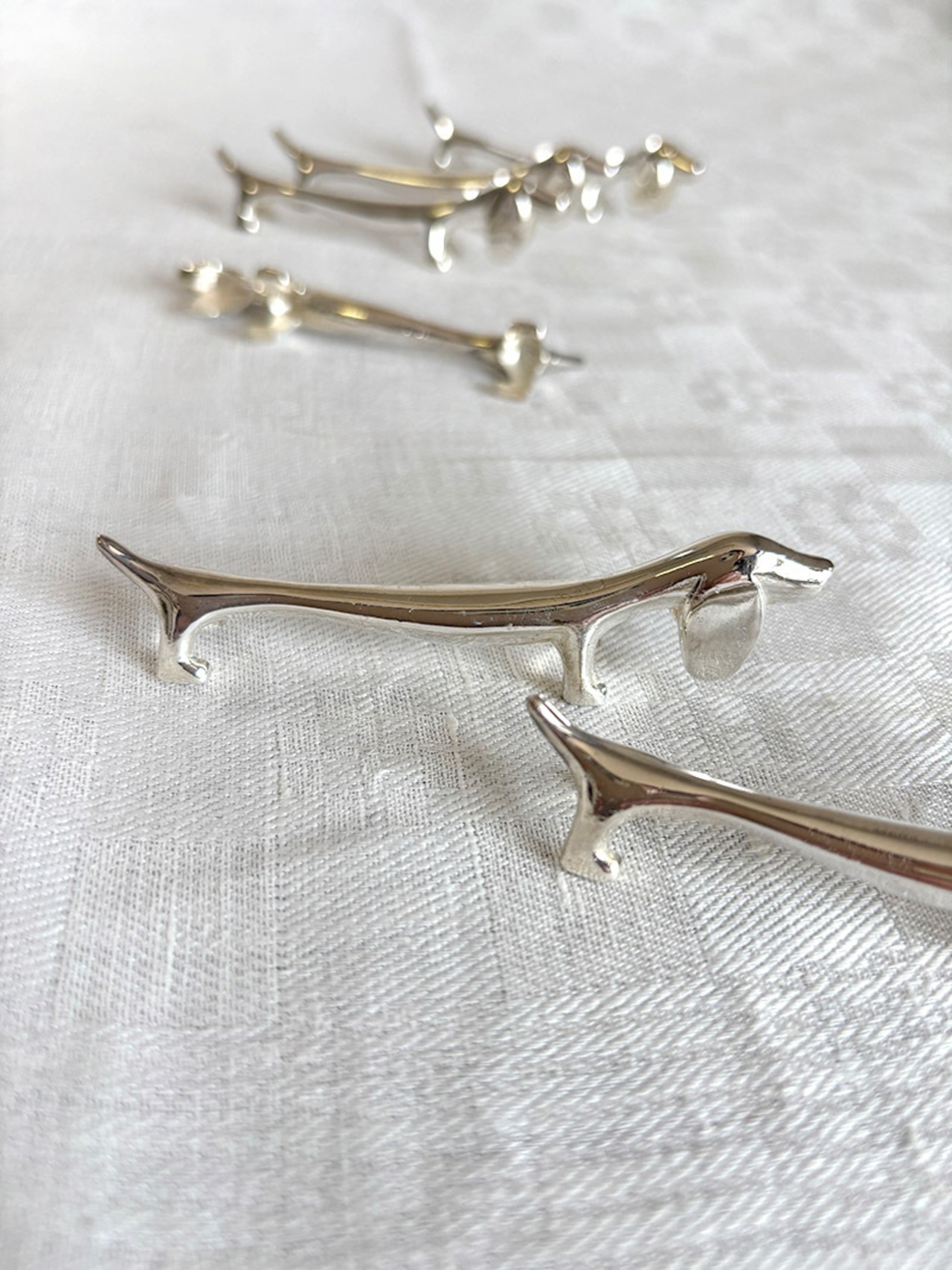 カトラリーレスト　ナイフレスト　ダックスフント　犬　アニマル　箸置き　オブジェ　12twdn20