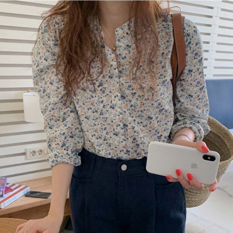 春夏新作 花柄 シャツ ブラウス トップス 長袖 レディース トップス ラウンドネック 小花柄ブラウス パフスリーブ 長袖トップス シャツブラウス 花柄ブラウス 長袖ブラウス ブラウス シャツ 春新作 春 春服 夏新作 夏 夏服 春夏 新作 ブルー P95 Kirari きらり