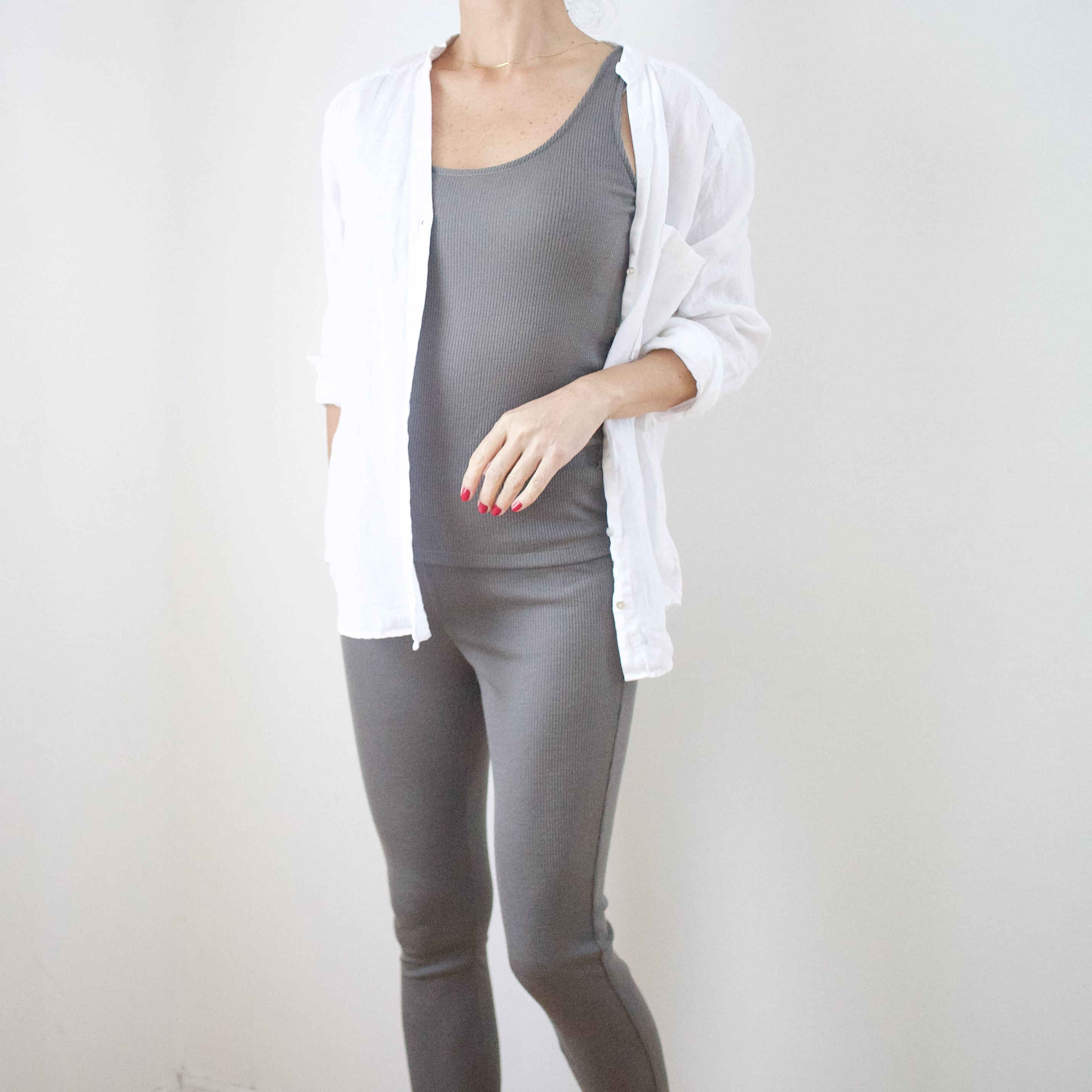 ウール100% <ウールリブタンクトップ> グレイッシュカーキ