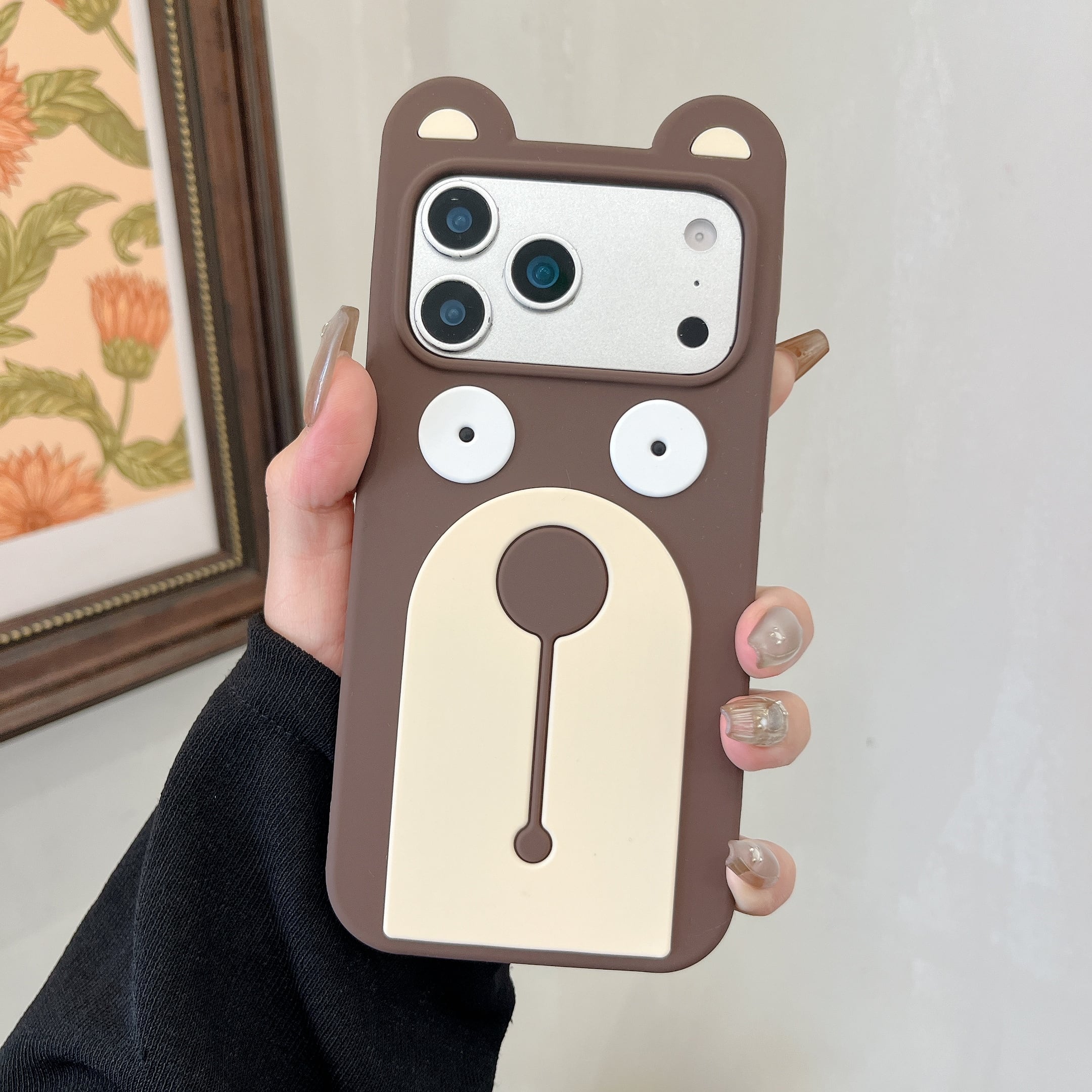 くま＆ニワトリ iPhone 17 16 15 14 13 ケース シリコン かわいい 立体