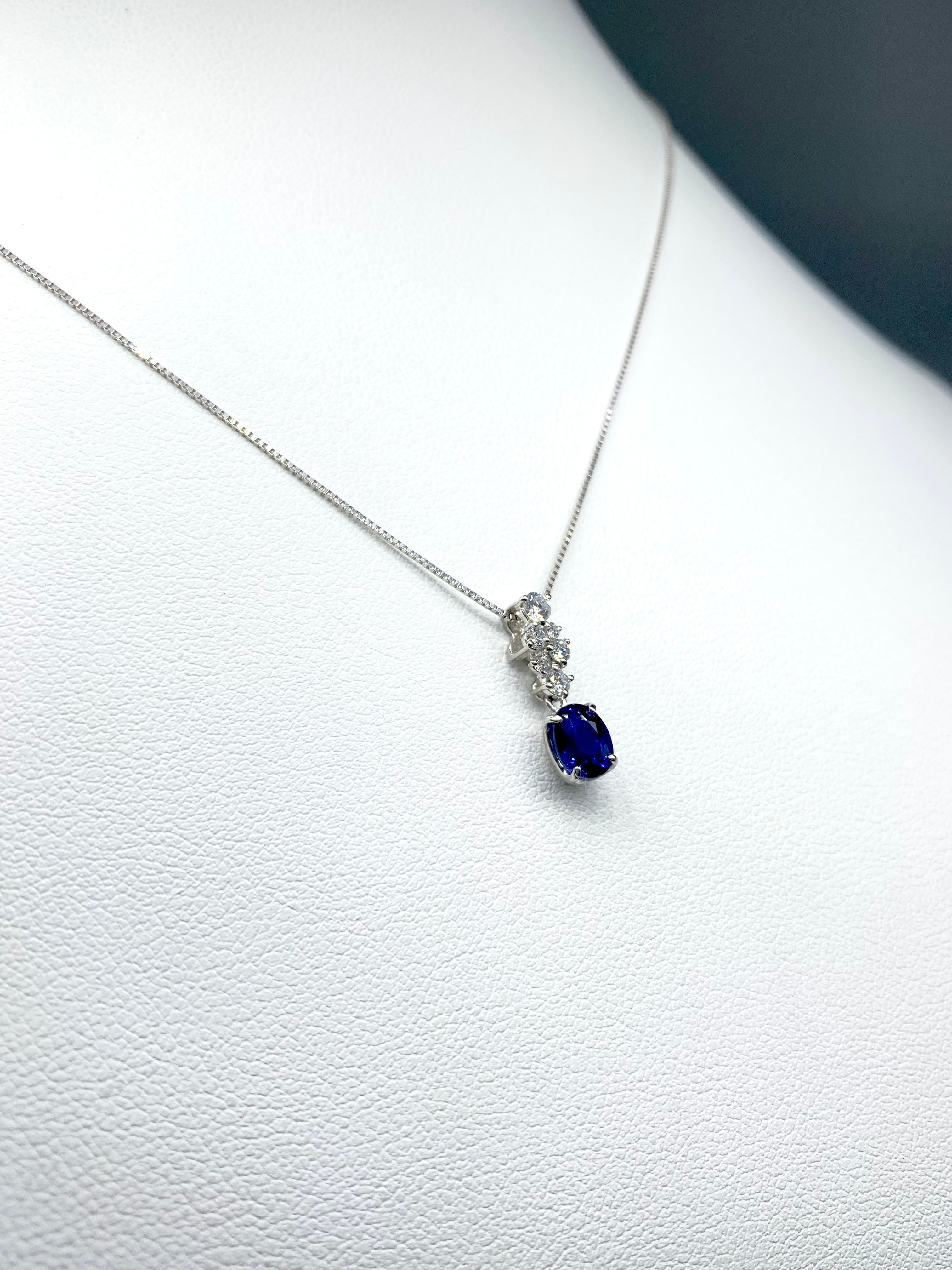 ロイヤルブルーサファイア 1.03ct / ダイヤモンド 0.18ct Pt900/850