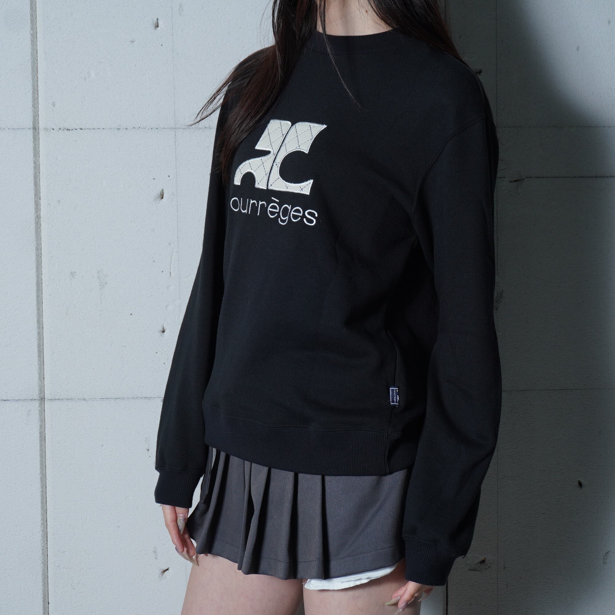 クレージュ21／ロゴパーカー　スウェット Courreges】クレージュ ロゴ刺繍スウェット black | MIXHIVE
