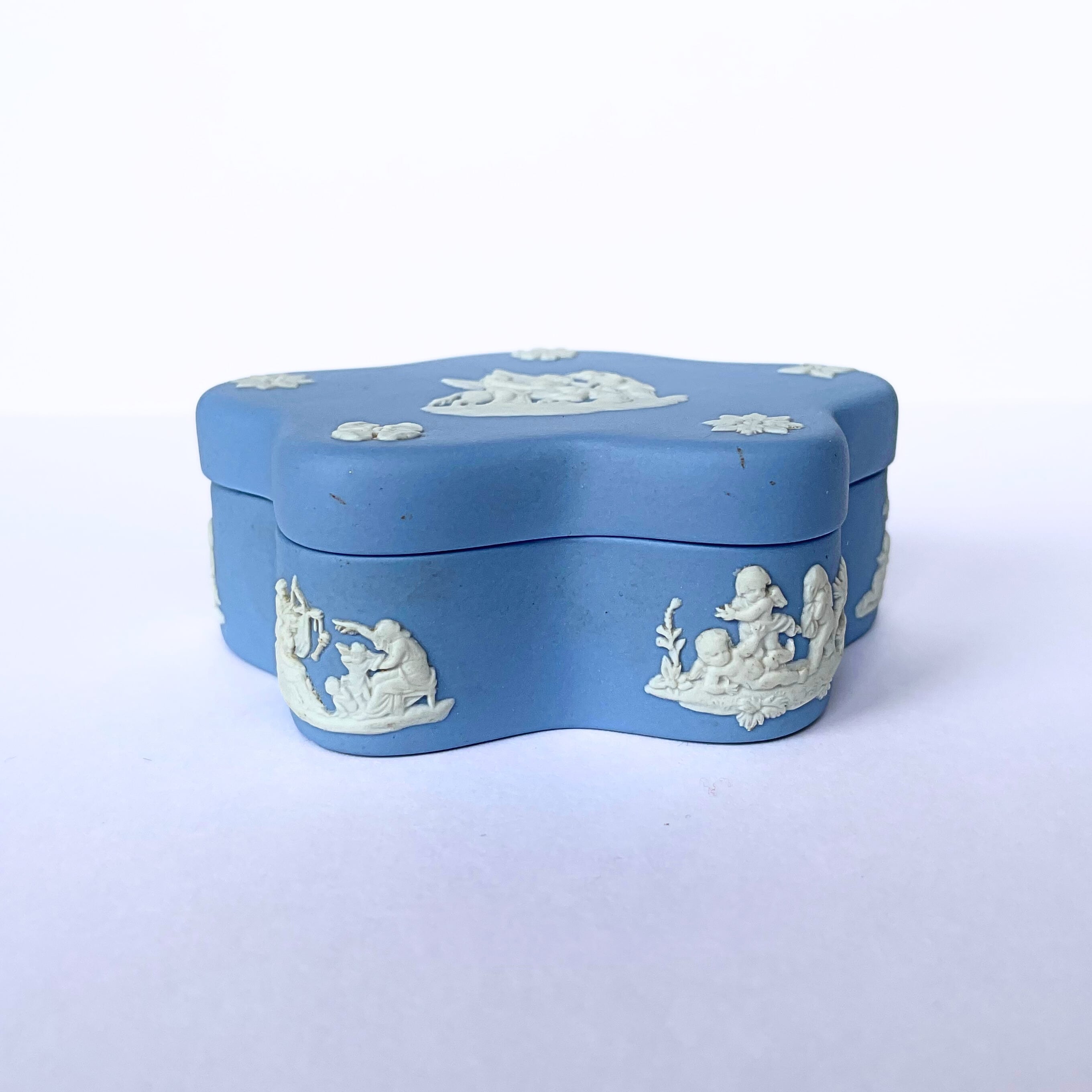 Wedgewood/ウェッジウッド】ヴィンテージ 星型のジャスパー