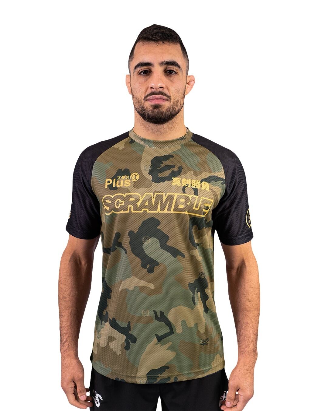 特典付き予約注文!SCRAMBLE DORAI トレーニングTシャツ WOODLAND CAMO