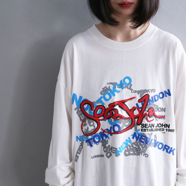 front and sleeve print l/s big long tee