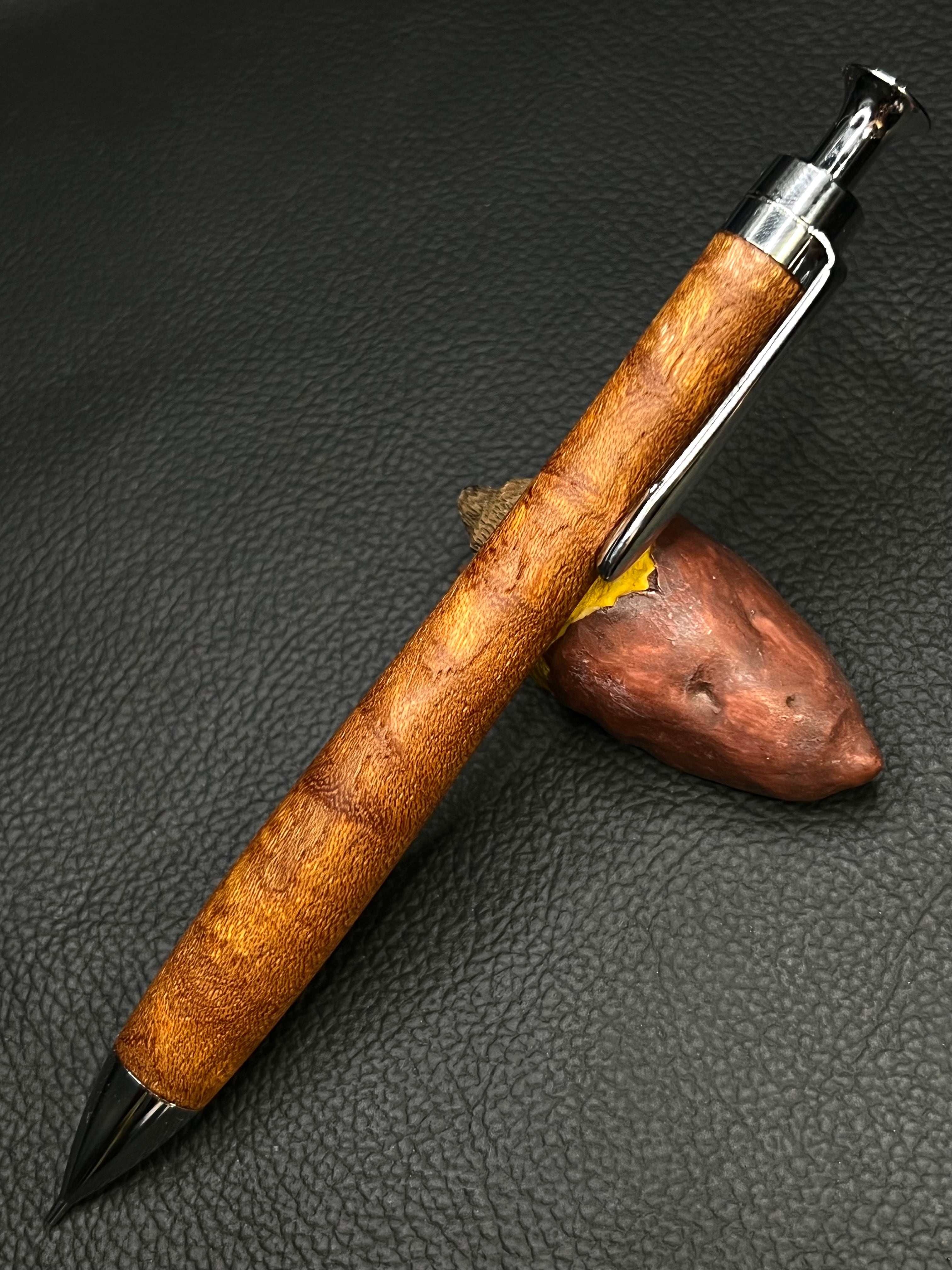 値下げ　逸品　拭き漆玉杢ケヤキ　隅入角盆　刳物 特別値下げ 逸品 拭き漆玉杢ケヤキ 隅入角盆 刳物