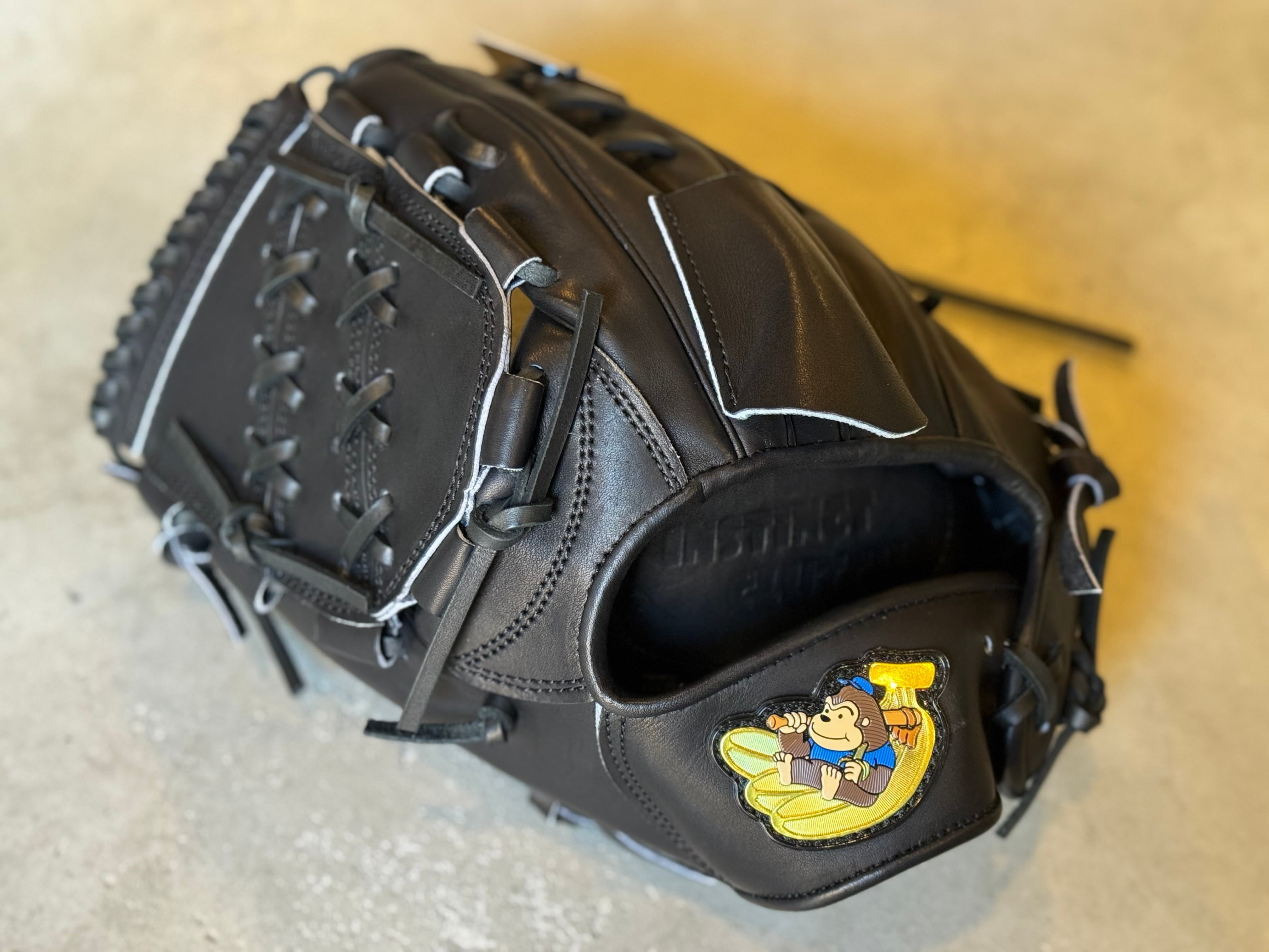 展示会限定モデル【ATOMS】硬式用グローブ 左投げ投手用 西窪職人作