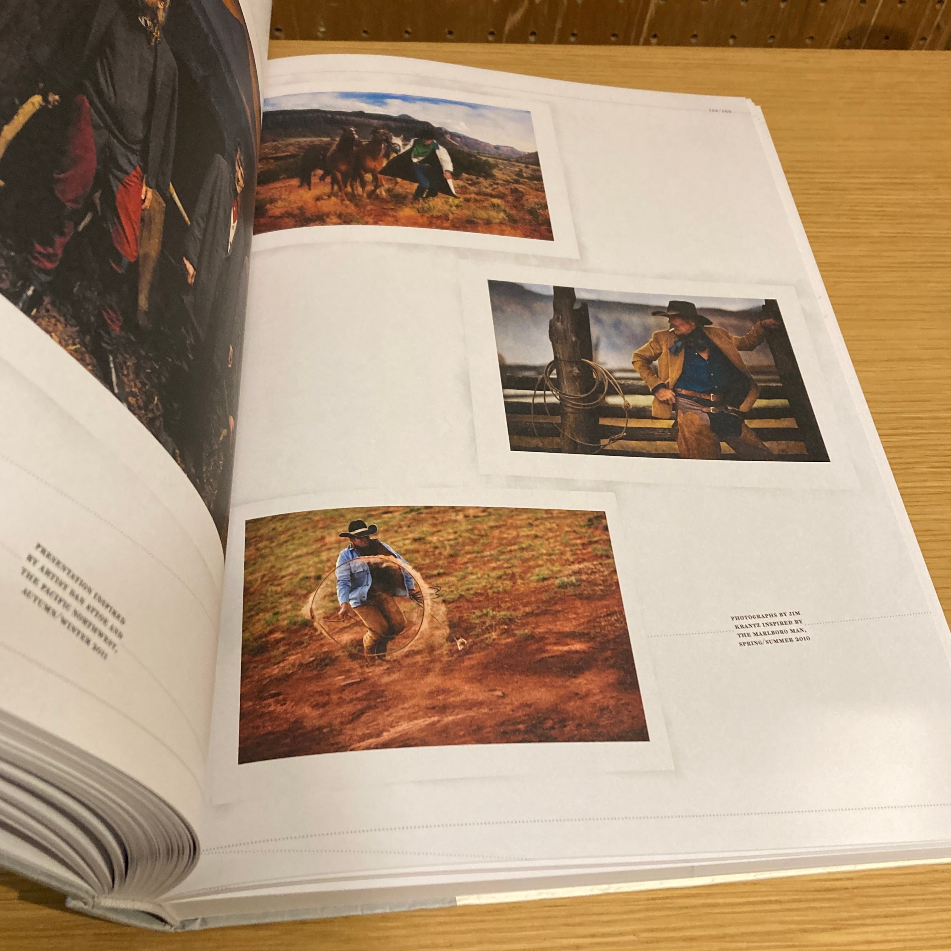 Pattern: 100 Fashion Designers, 10 Curators | 百年