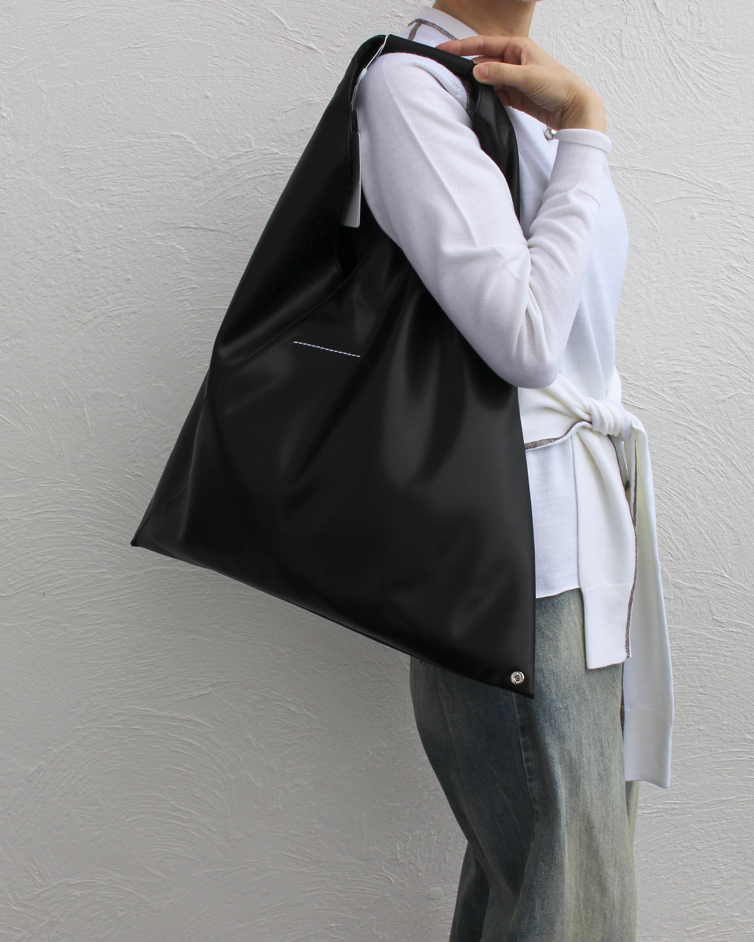 MM6 maison margiela/japanese bag classic《leather》 | Coffee Restaurant &  Boutique mari powered by BASE