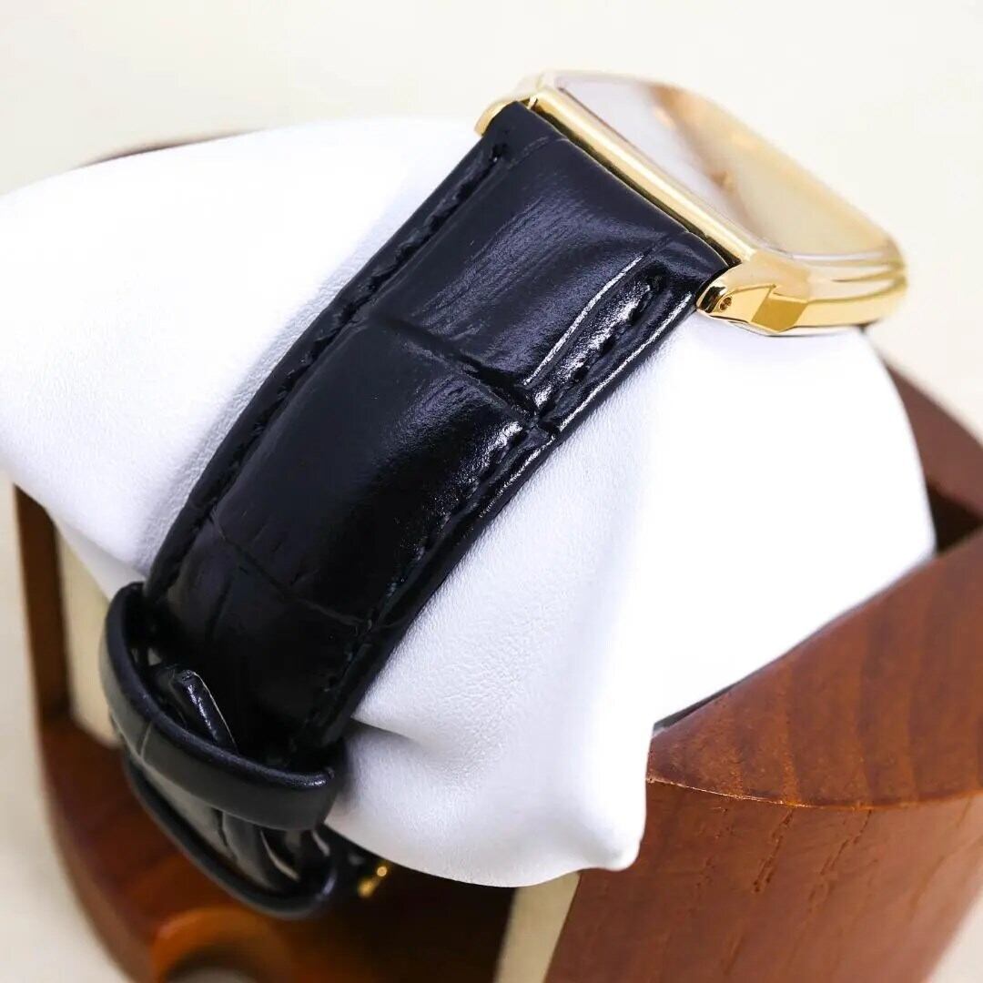 ◇美品 稼働 SEIKO 腕時計 スクエア レザー 新品電池 m | Like a ◇美品 稼働 SEIKO 腕時計 スクエア レザー 新品電池 m | Like a