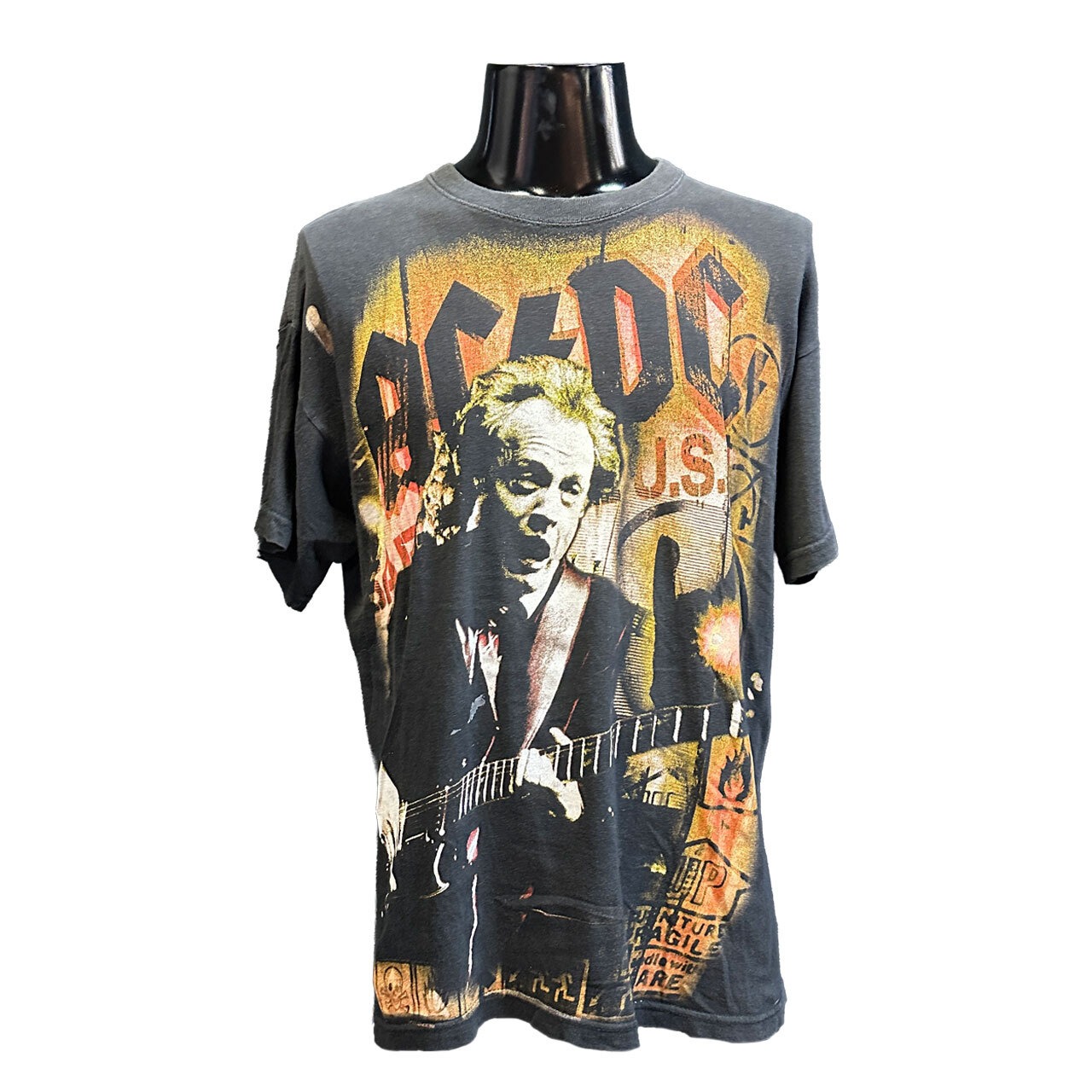【AC/DC】エーシーディーシー "STIFF UPPER LIP" Tシャツ XL相当