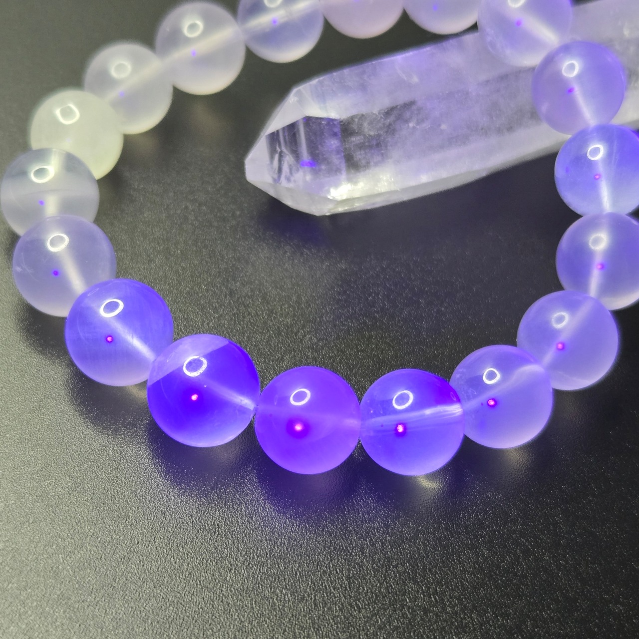 希少な金属・1点限り】イットリウムフローライト＊約11.5mm＊/天然石 
