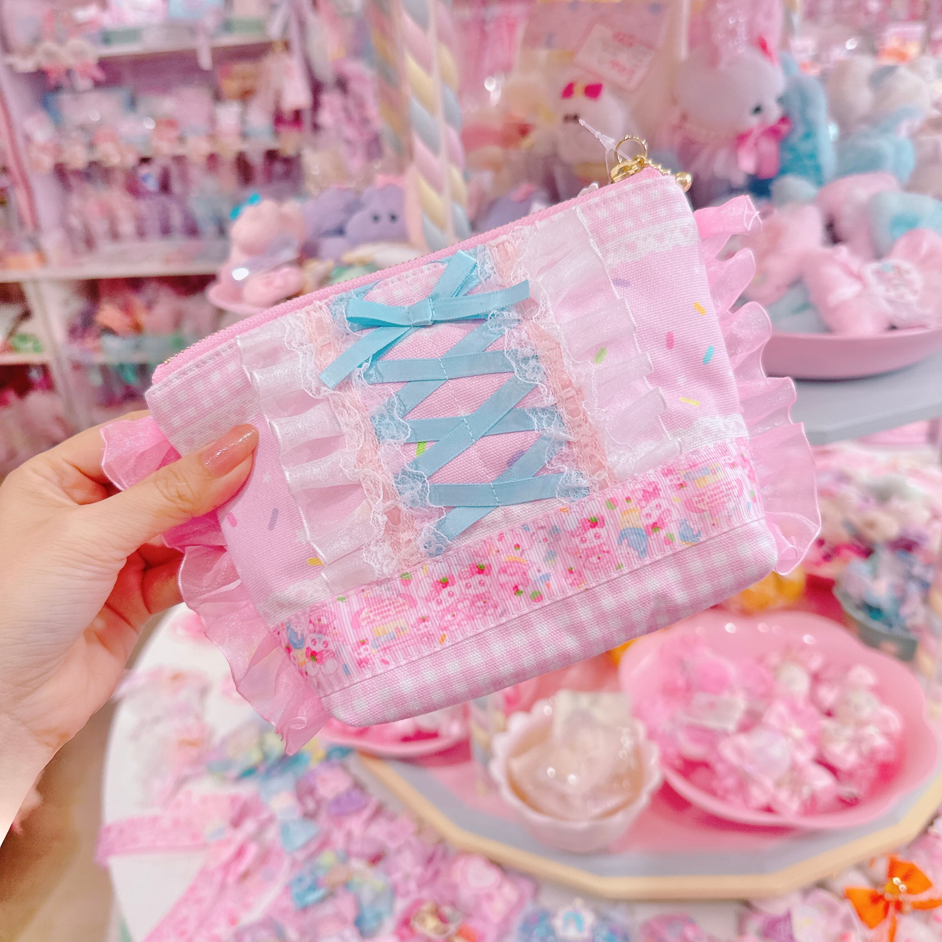 【E7】151-12フリルポーチ