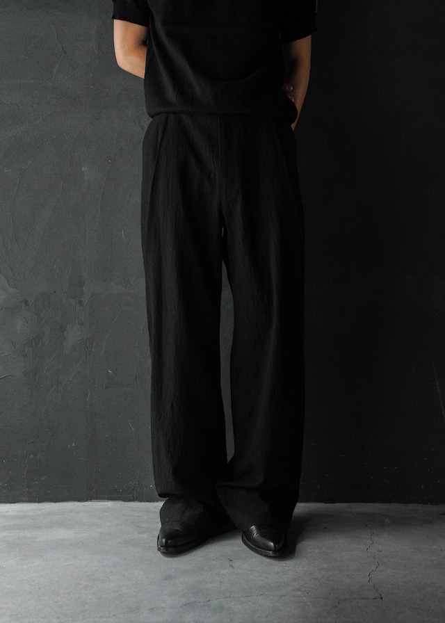 SHOOP 26SS big tuck trousers / Black