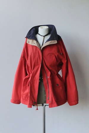 drawstring mountain jacket