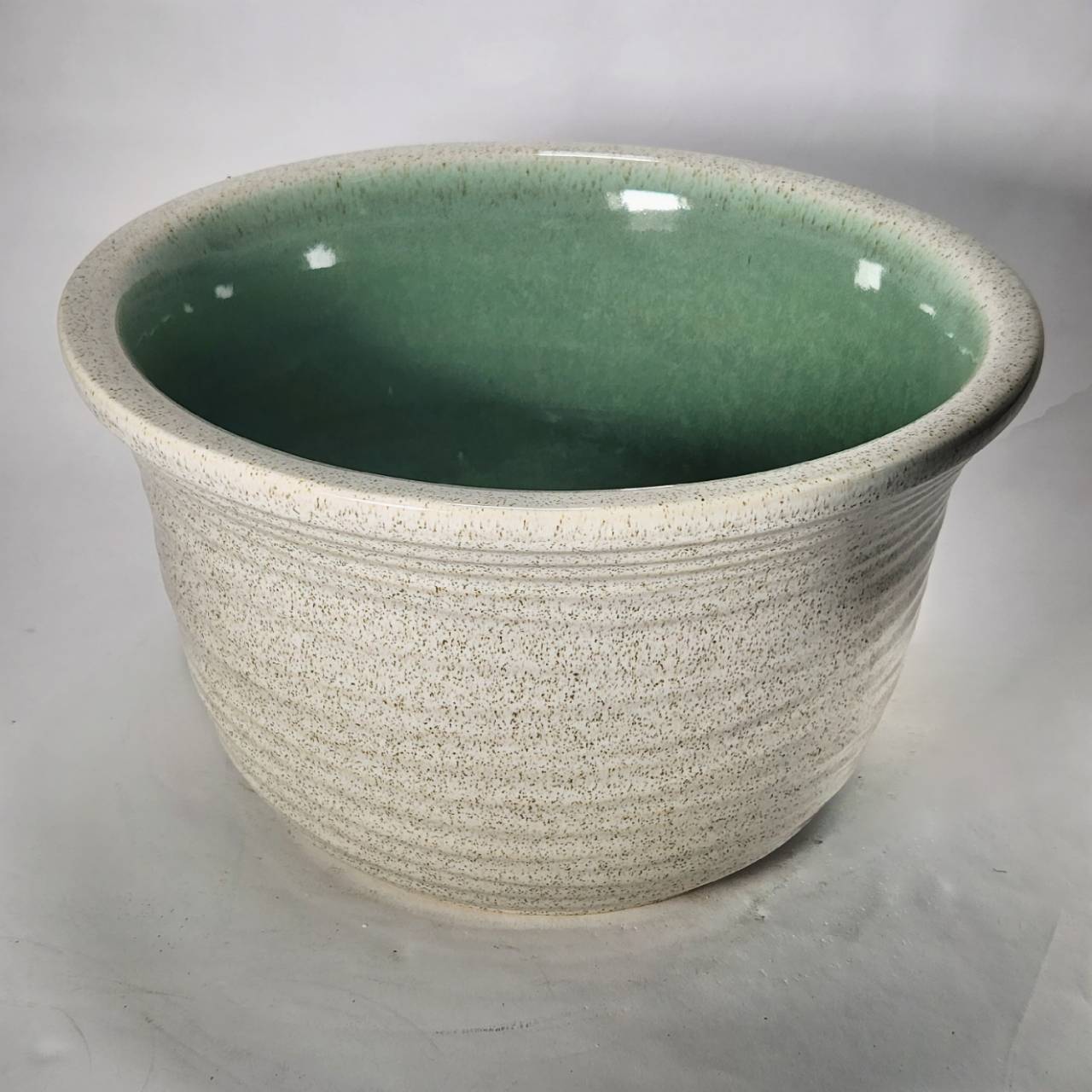 白カスミひねり水鉢 11号／睡蓮鉢（信楽焼き・陶器・水鉢・めだか鉢