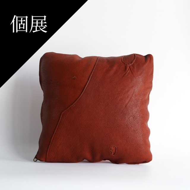 【個展】ミニクッション30×30「紅葉」（会場販売）